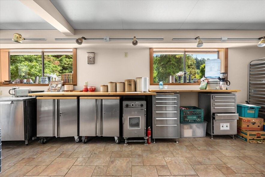 More Photos Of 16708 140th Pl NE, Woodinville Winery Vineyard For Lease