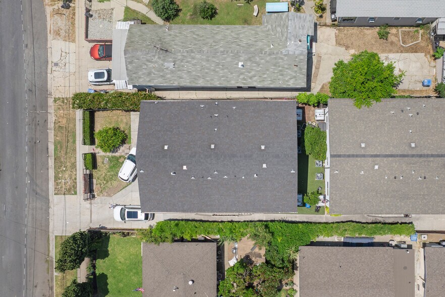 More Photos Of 2435 Lancaster Ave, Los Angeles Apartments For Sale