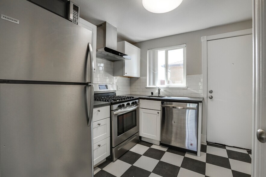 More Photos Of 7005 W 16th Pl, Lakewood Apartments For Sale