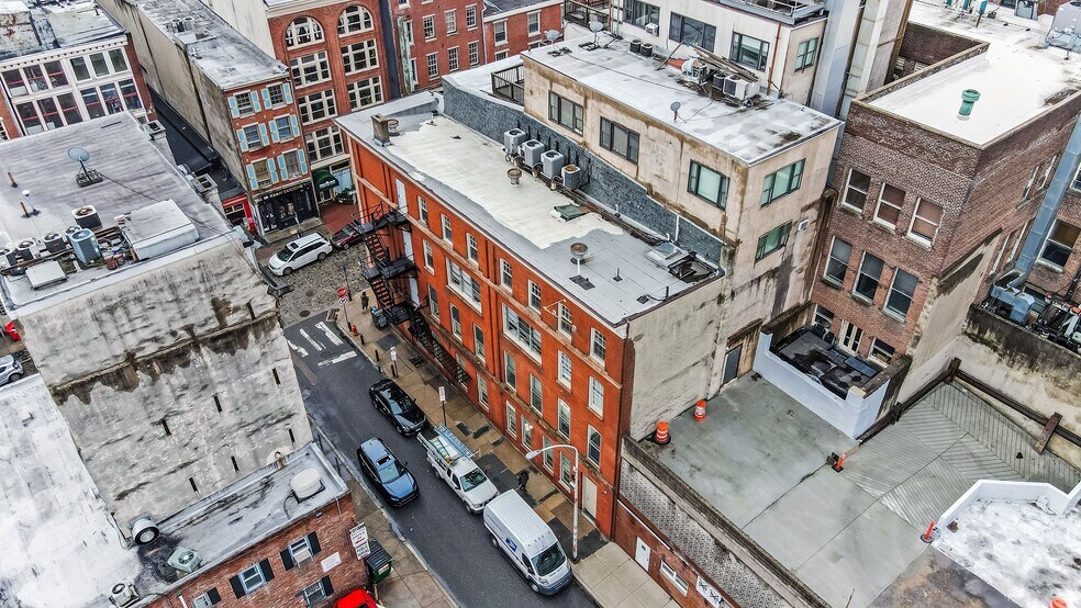 More Photos Of 115 Chestnut St, Philadelphia Office For Lease