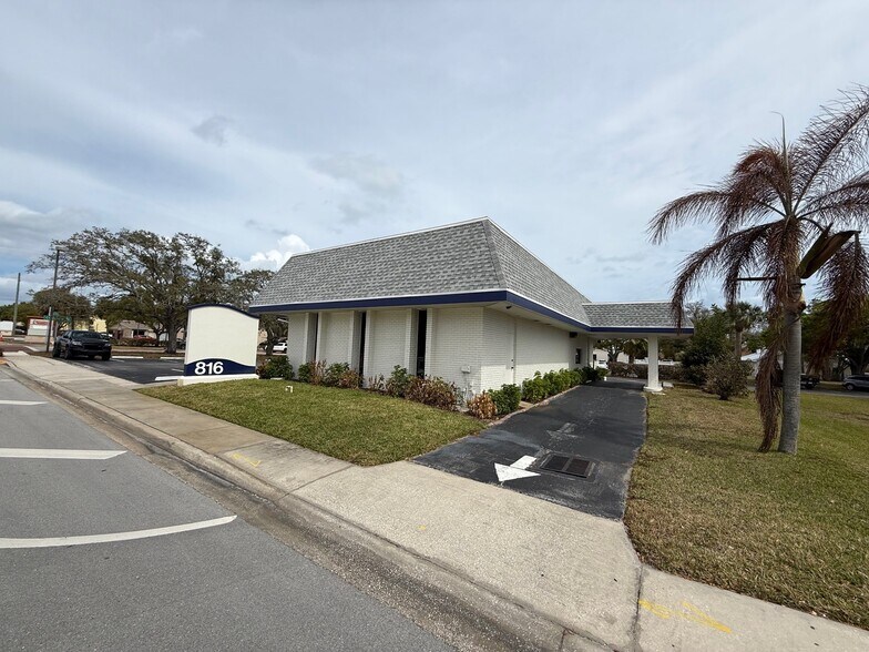 More Photos Of 816 US Highway 1, Sebastian Medical For Sale
