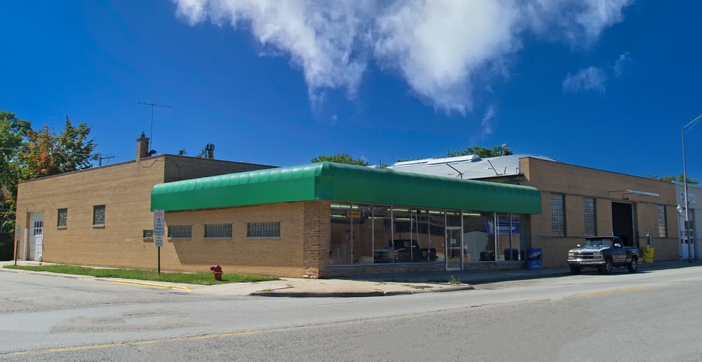 More Photos Of 7829-7839 W Grand Ave, Elmwood Park Warehouse For Sale