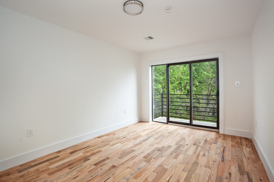 More Photos Of 199-201 Chauncey St, Brooklyn Apartments For Sale