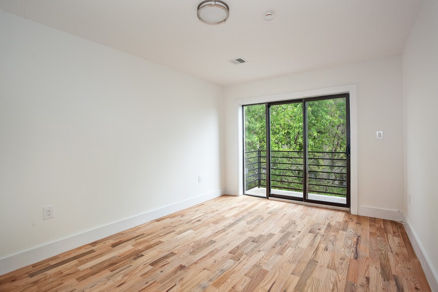 More Photos Of 199-201 Chauncey St, Brooklyn Apartments For Sale