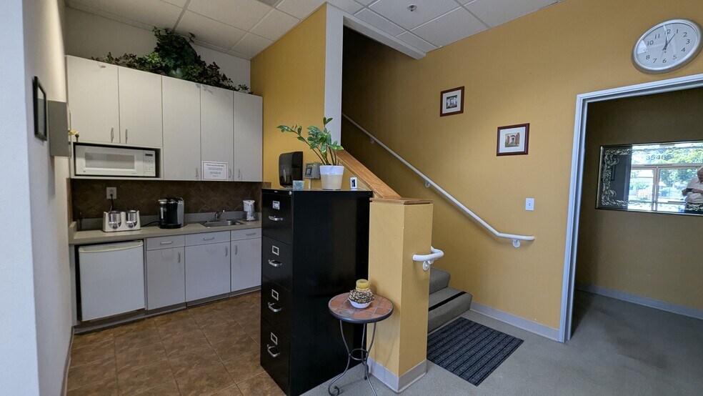 More Photos Of 35465-35475 Dumbarton Ct, Newark Research And Development For Sale