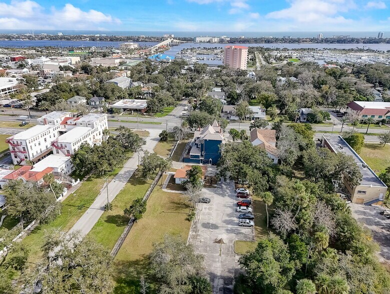 More Photos Of 315 Live Oak Ave, Daytona Beach Apartments For Sale