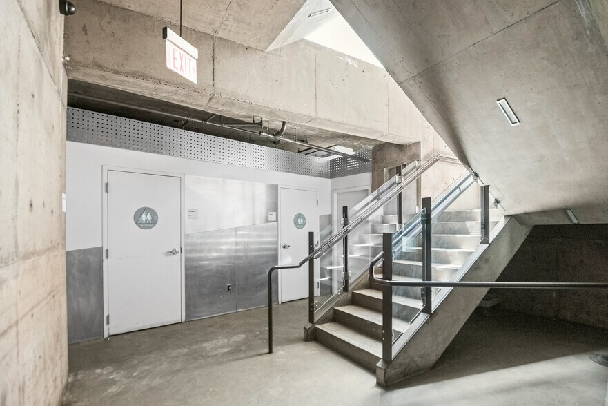 More Photos Of , Palo Alto Office For Sale