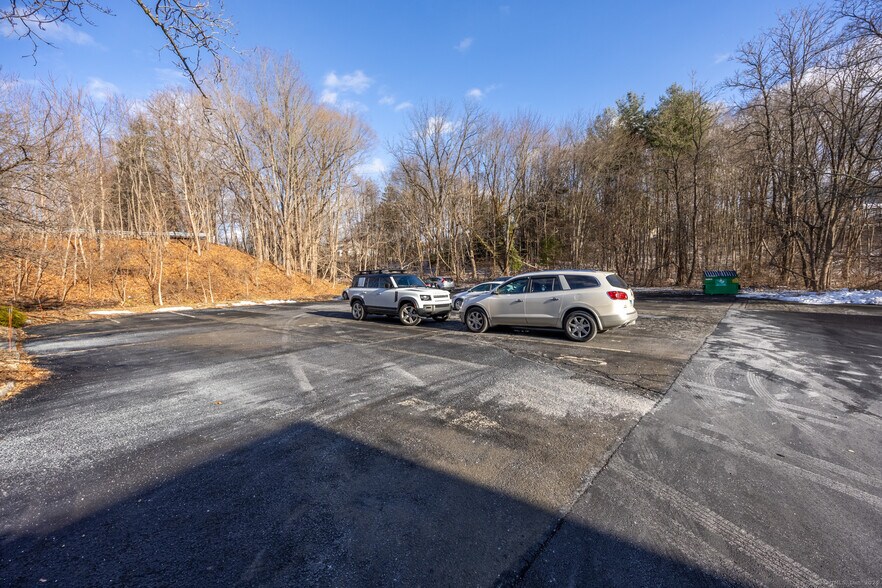 More Photos Of 350 S Main St, Cheshire Medical For Sale