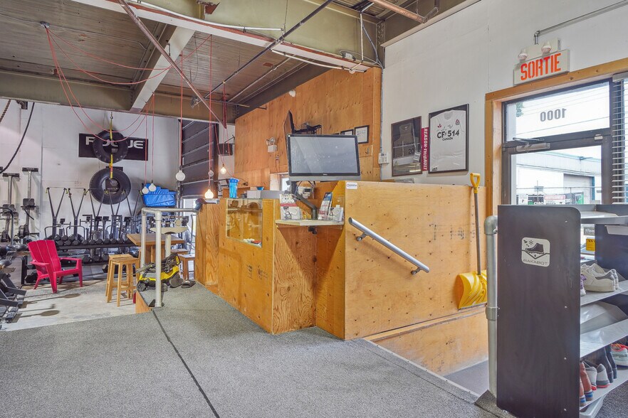 More Photos Of 1000 Rue Hickson, Verdun Office For Lease