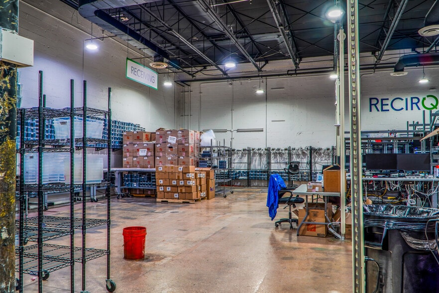 More Photos Of 601 W 20th St, Hialeah Warehouse For Sale