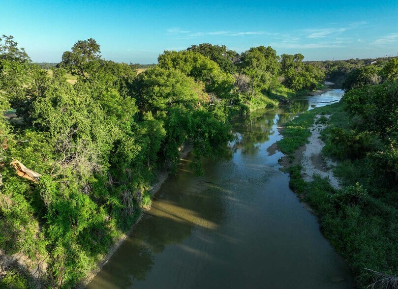 More Photos Of half-Diamond 'D' Ranch, Killeen Land For Sale