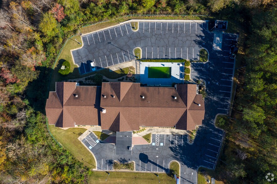 More Photos Of 4035 Sheraton Dr, Macon-Bibb Hotel For Sale