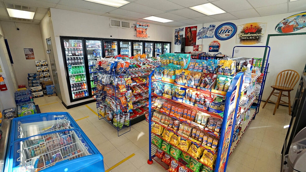 More Photos Of 302 N Main St, Fuquay Varina Convenience Store For Sale