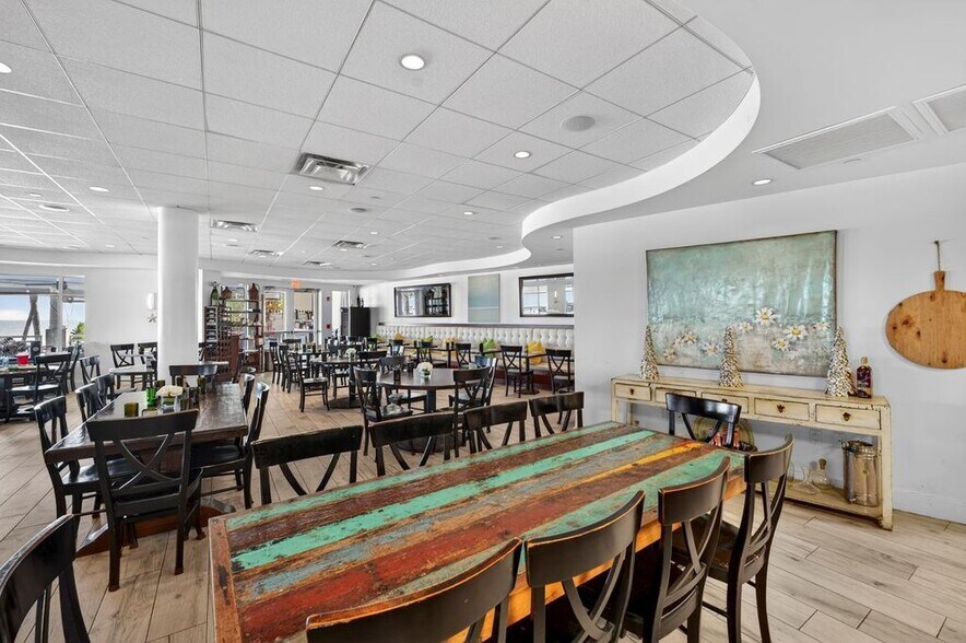 More Photos Of 1020-1050 Easter Lily Ln, Vero Beach, Vero Beach Apartments For Sale