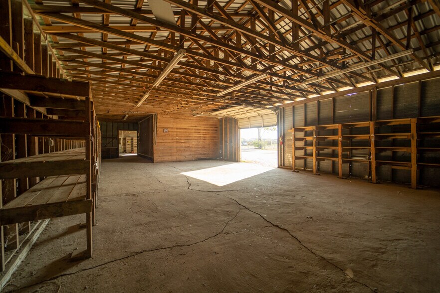 More Photos Of 2203 Port Lavaca Dr, Victoria Industrial For Sale