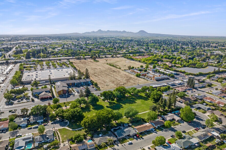 More Photos Of 1411 E Onstott Rd, Yuba City Land For Sale