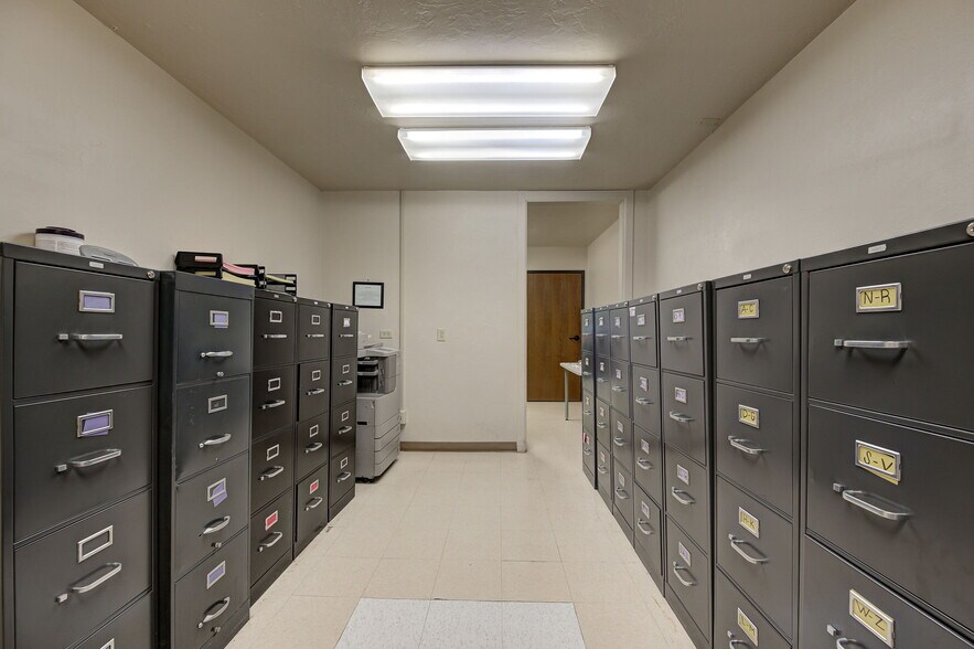 More Photos Of 3530 N MacArthur Blvd, Oklahoma City Medical For Sale