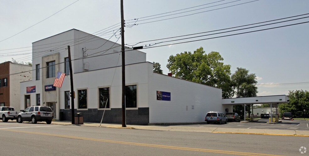 More Photos Of 121 Williams St, Cincinnati General Retail For Sale