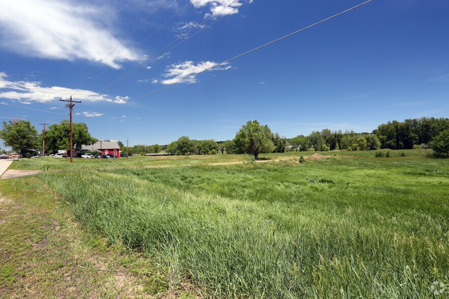 More Photos Of 444 S Main St, Elizabeth Land For Sale