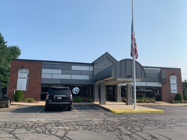 More Photos Of 231 Sutton St, North Andover Medical For Sale