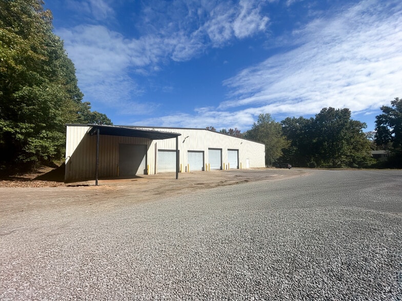 Primary Photo Of 2520 Eatonton St, Charlotte Warehouse For Lease