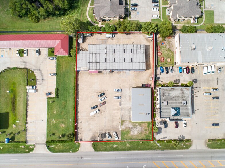 More Photos Of 11239 Veterans Memorial Dr, Houston Auto Repair For Sale