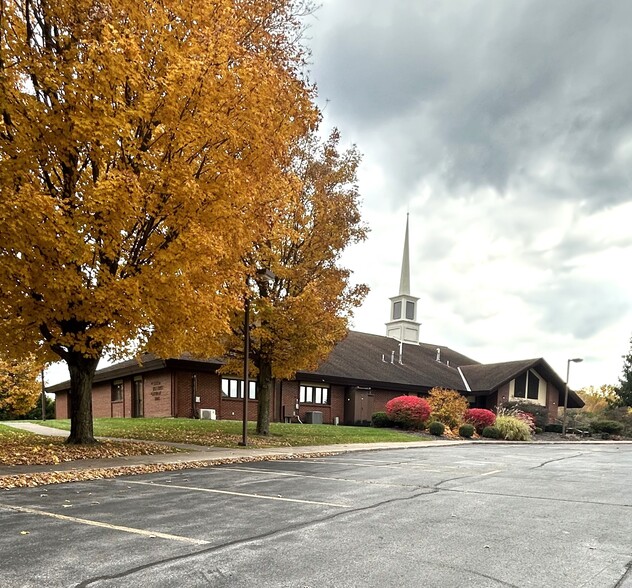 Primary Photo Of 1566 Middle rd, Oneida Religious Facility For Sale