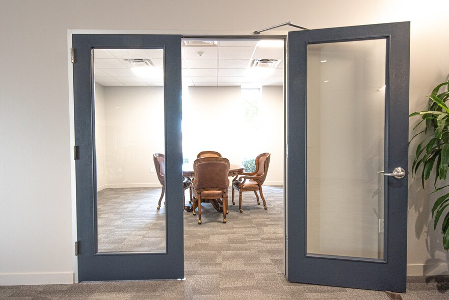 More Photos Of 1922 Anson Rd, Dallas Office For Lease