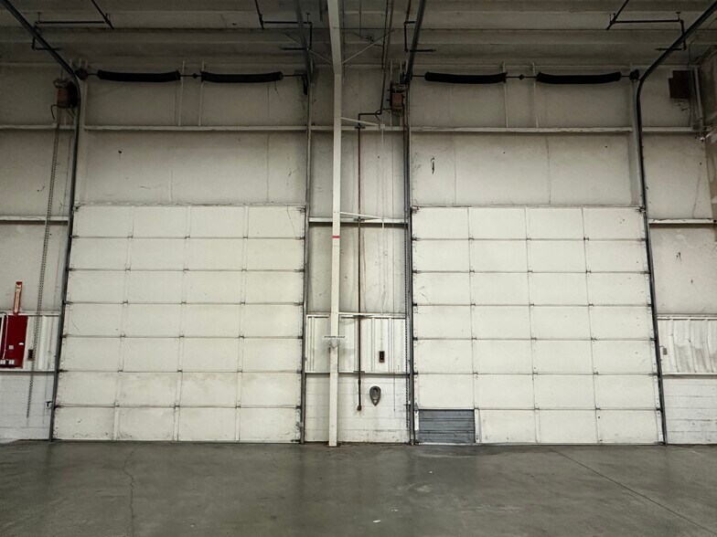 More Photos Of 370 Ryan Ave, Chico Manufacturing For Lease