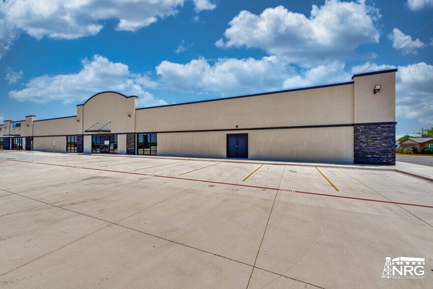 More Photos Of 1801 Linda Ave, Odessa Storefront For Lease