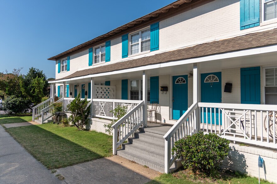 More Photos Of 831 W Ocean View Ave, Norfolk Apartments For Sale