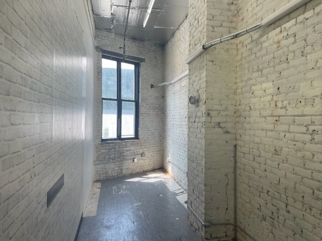 More Photos Of 605 E 132nd St, Bronx Flex For Lease