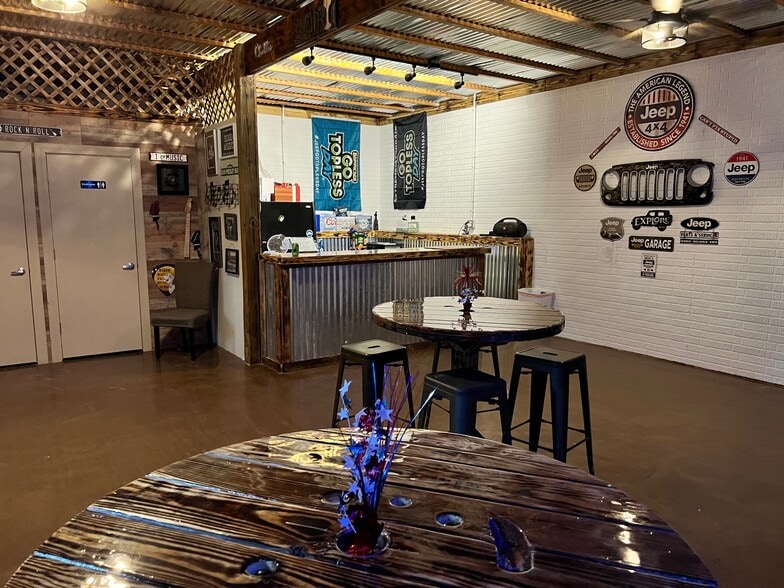 More Photos Of 10 Mint Ridge Rd, Eureka Springs Trailer Camper Park For Sale