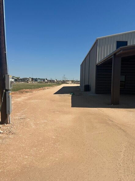 More Photos Of 538 US-62/180 Hwy, Seminole Flex For Sale