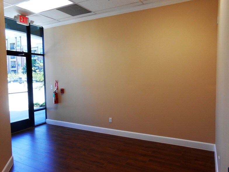 More Photos Of 150 Pine Forest Dr, Shenandoah Unknown For Lease