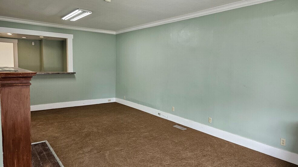 More Photos Of 7 E. Water St, Troy Storefront Retail Office For Sale