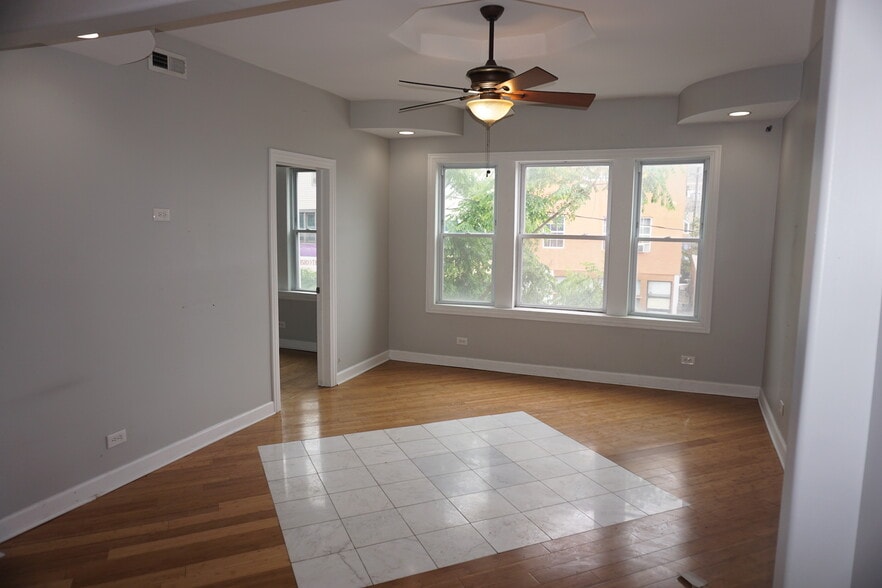 More Photos Of 1922 W 47th St, Chicago Storefront Retail Residential For Sale