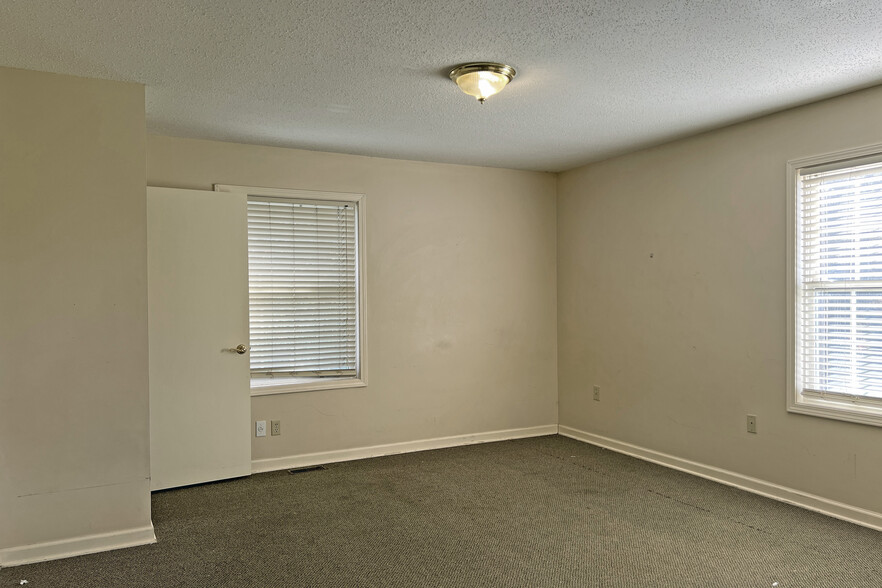 More Photos Of 1119 Brookhaven Rd, Franklin Healthcare For Sale