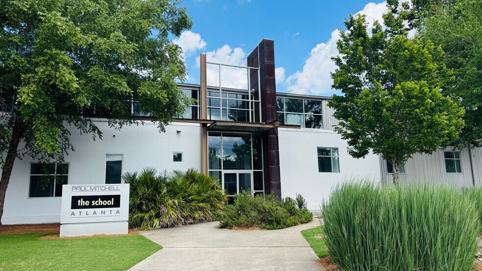 More Photos Of 887 W Marietta St NW, Atlanta Loft Creative Space For Lease