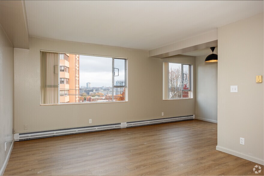 More Photos Of 2020 SW Salmon St, Portland Apartments For Sale
