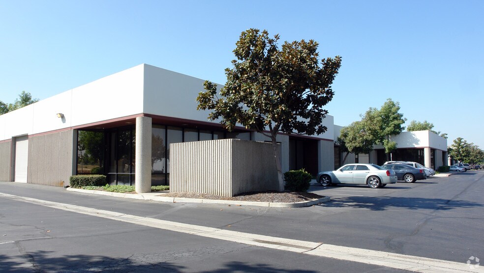 More Photos Of 1701-1755 Orange Tree Ln, Redlands Office For Lease