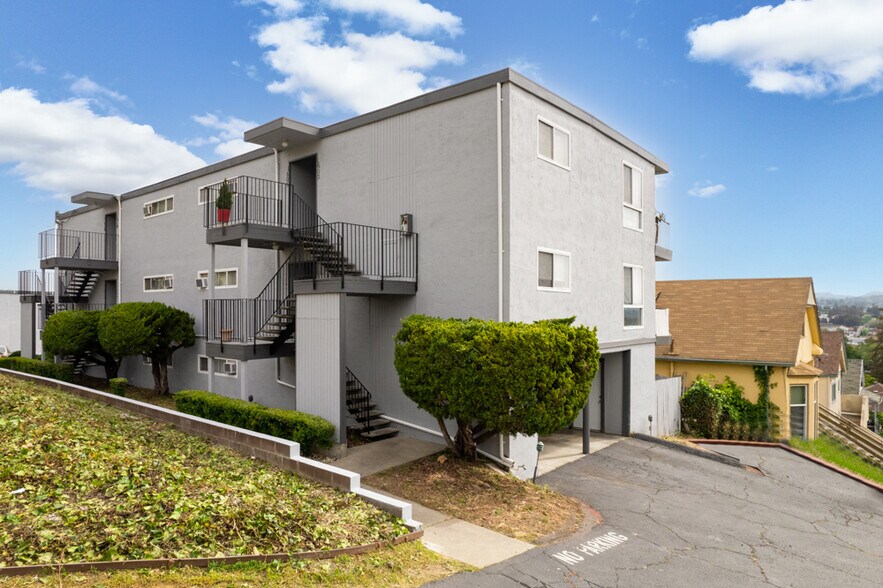 More Photos Of 1600-1720 Santa Clara St, Vallejo Apartments For Sale