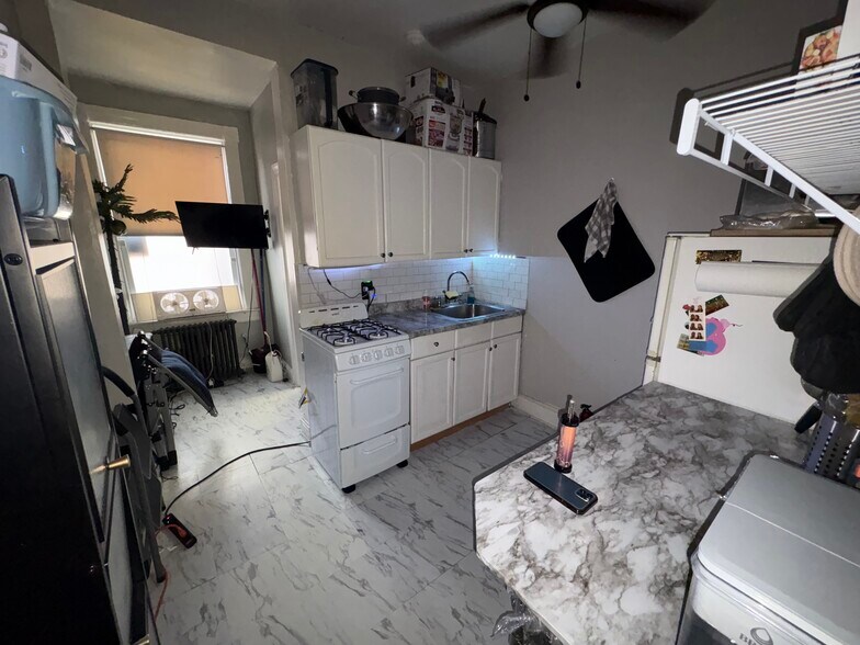 More Photos Of 2507 N Charles St, Baltimore Apartments For Sale