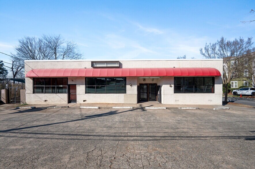Primary Photo Of 2331-2333 Statesville Ave, Charlotte Restaurant For Lease
