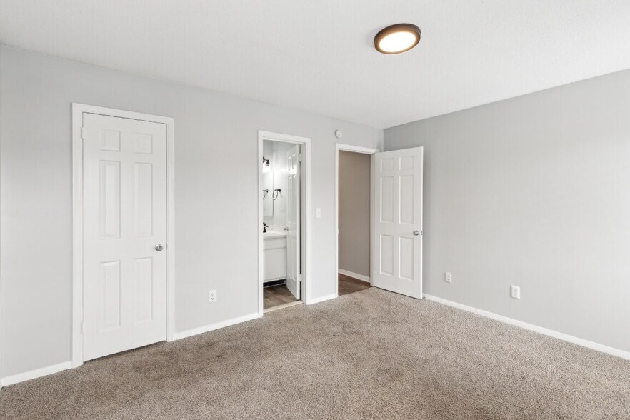 More Photos Of 300 W Midvale Ave, Chattanooga Apartments For Sale