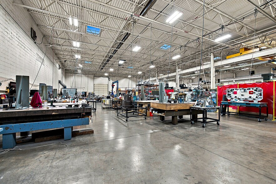 More Photos Of 44567 Morley Dr, Clinton Township Warehouse For Sale