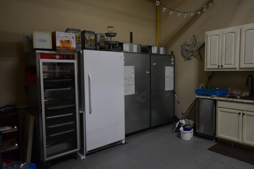 More Photos Of NE 120th, Red Oak Land For Sale