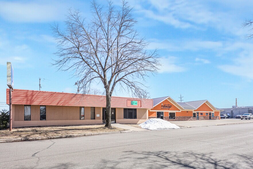 More Photos Of 20 S 32nd Ave S, Saint Cloud Office For Sale