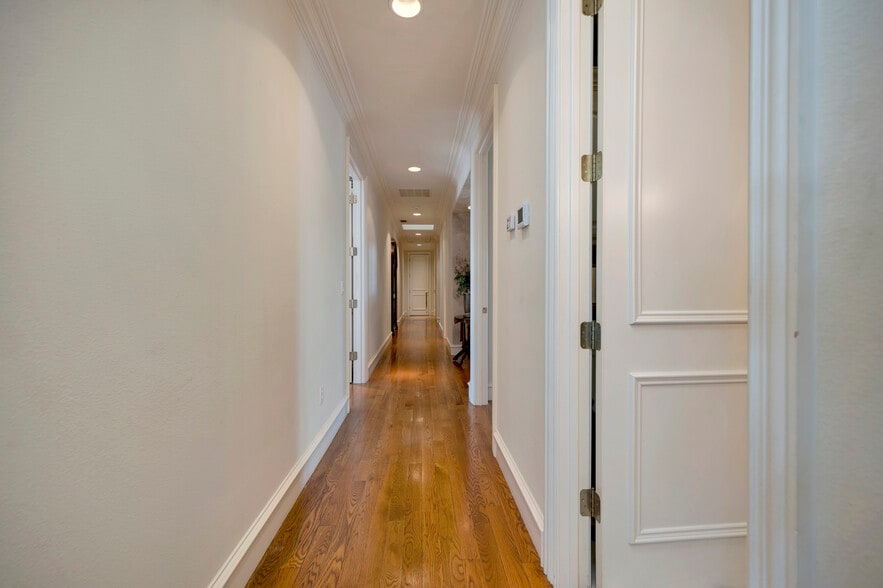 More Photos Of , Euless Unknown For Sale