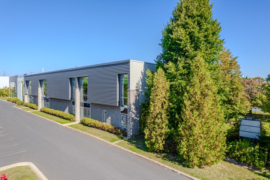 Primary Photo Of 525 Rue Sagard, St-Bruno-de-Montarville Warehouse For Sale